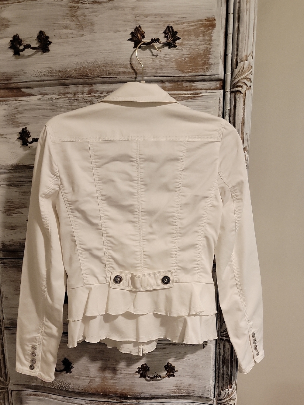 White House Black Market White Ruffle-Hem Blazer - Picture 3 of 7